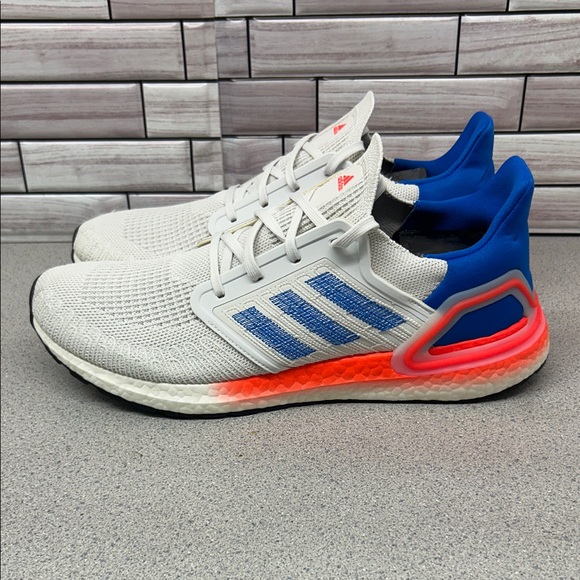 Adidas Ultra Men's size 11.5 won’t find a pair as close as new as this pair - Picture 1 of 14